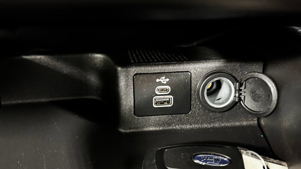 Used 2024 Ford Escape Active AWD/4WD image 28