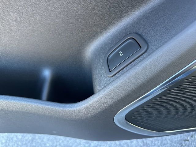 New 2026 Chevrolet Traverse RS w/ LPO, Floor Liner Package image 10