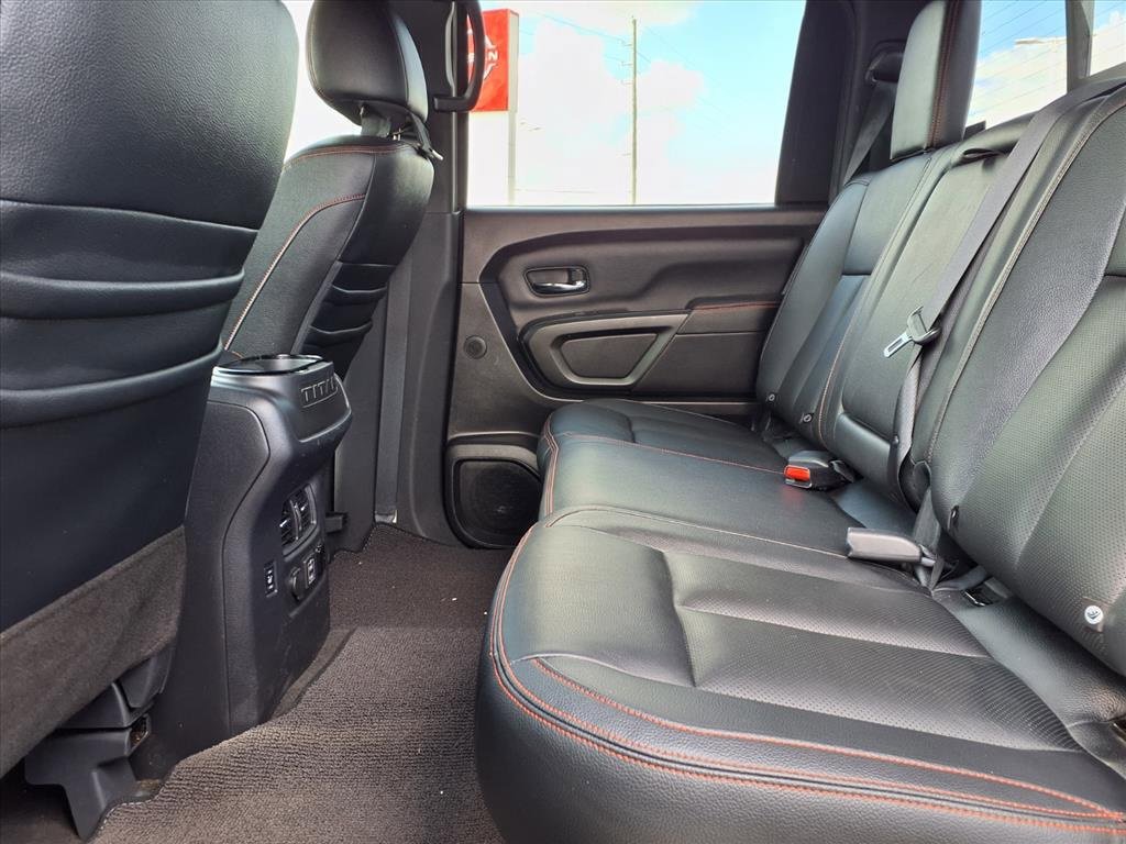 Used 2020 Nissan Titan PRO-4X w/ Pro-4x Convenience Package image 26