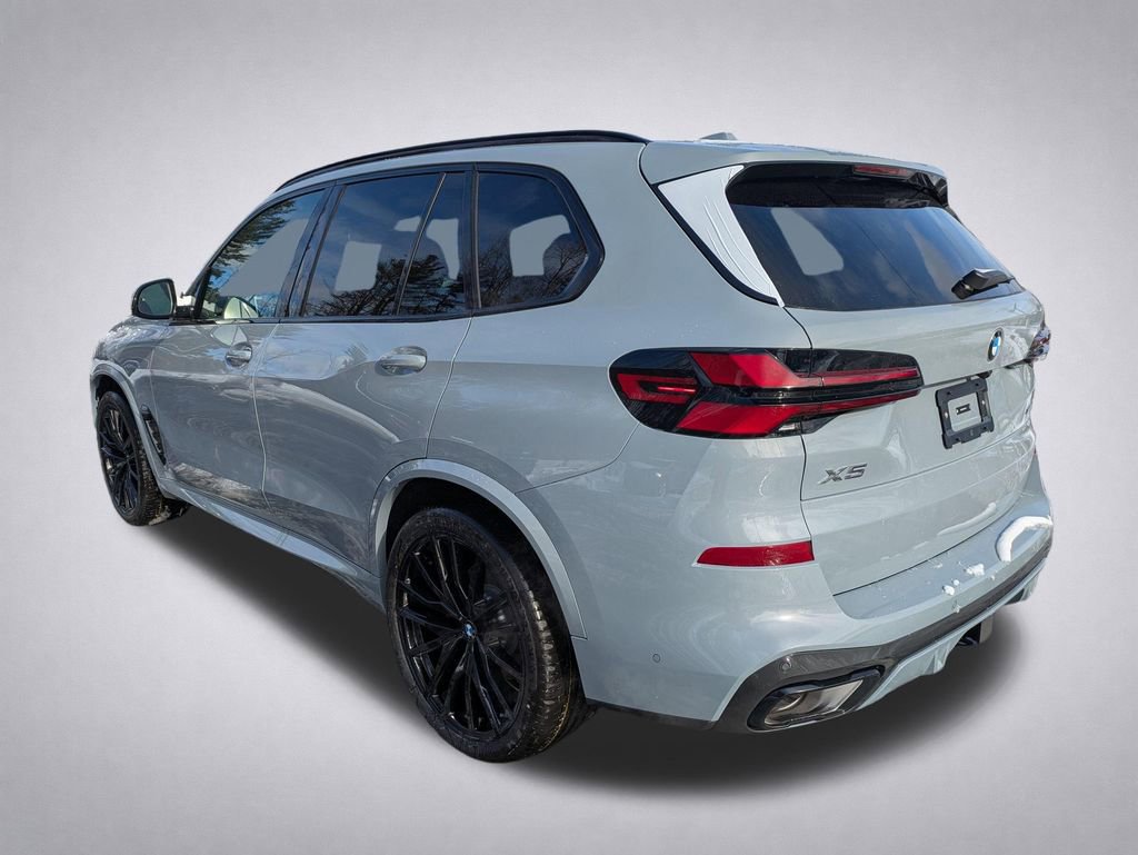 New 2026 BMW X5 xDrive40i w/ M Sport Package image 6