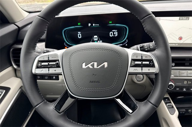 New 2025 Kia Telluride S image 29