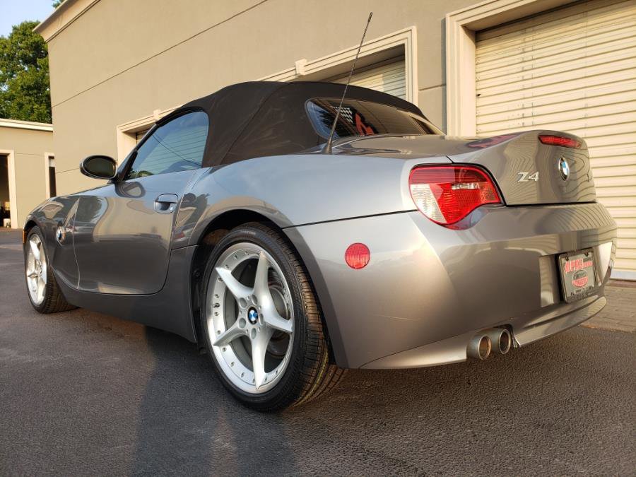 Used 2008 BMW Z4 3.0si image 6