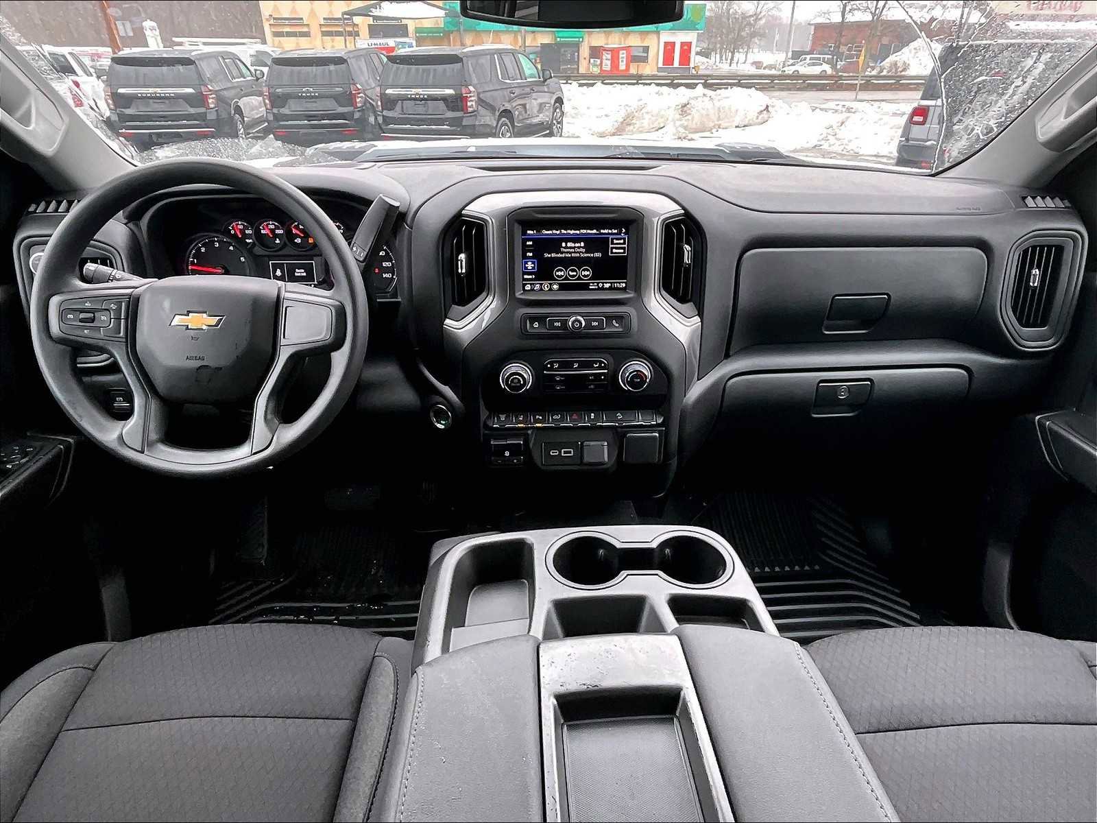 New 2025 Chevrolet Silverado 2500 Custom w/ Custom Value Package image 12