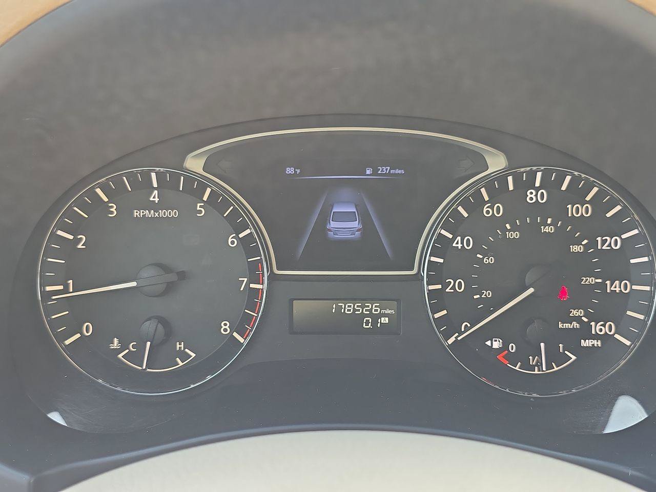Used 2015 Nissan Altima 2.5 SV FWD image 11