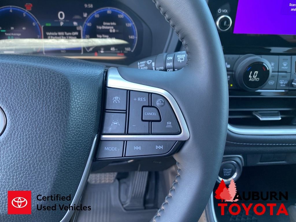 Certified 2025 Toyota Grand Highlander AWD image 46