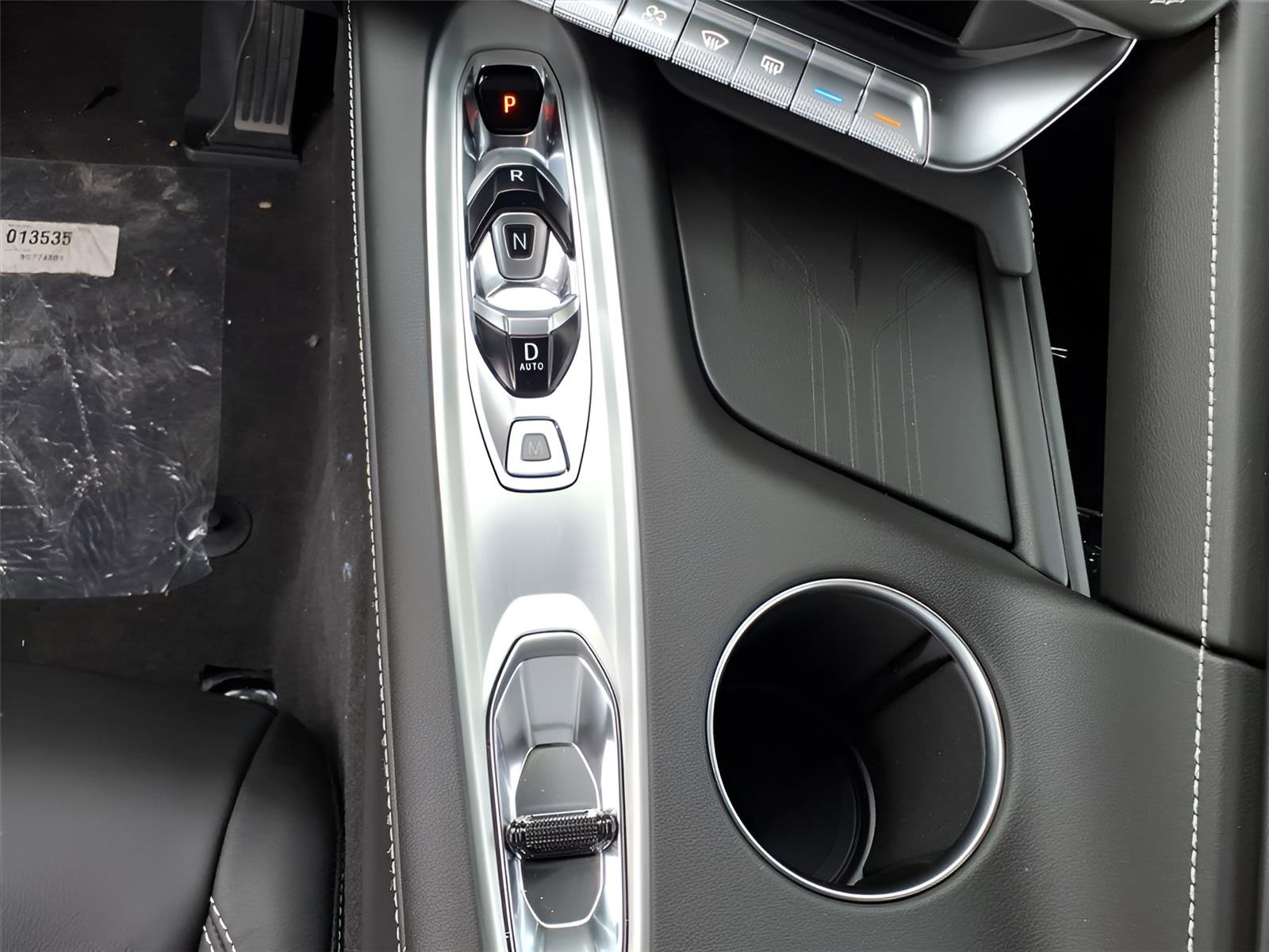 New 2026 Chevrolet Corvette Stingray Coupe w/ Battery Protection Package image 21