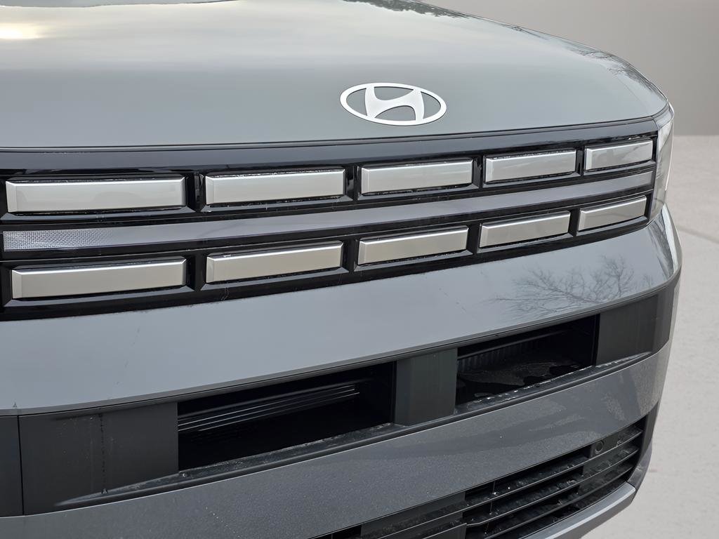 New 2026 Hyundai Santa Fe SE image 9