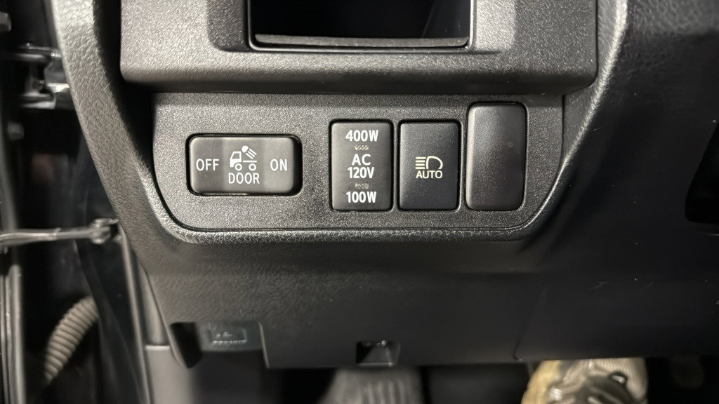 Used 2019 Toyota Tacoma SR5 image 6
