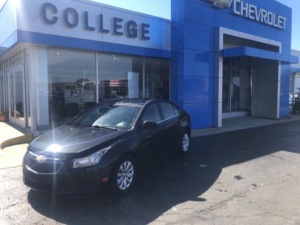 Used 2011 Chevrolet Cruze LS w/ Connectivity Package