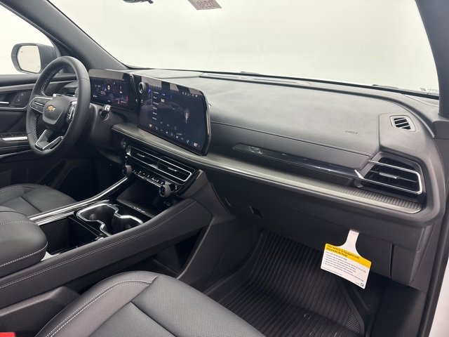 New 2026 Chevrolet Traverse LT w/ Driver Confidence Package image 29