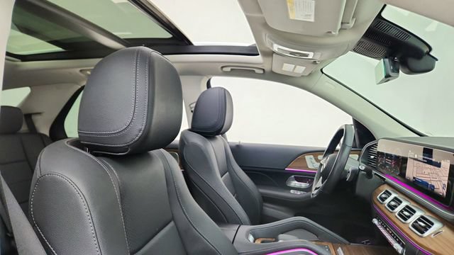 Used 2025 Mercedes-Benz GLE 350 4MATIC image 21