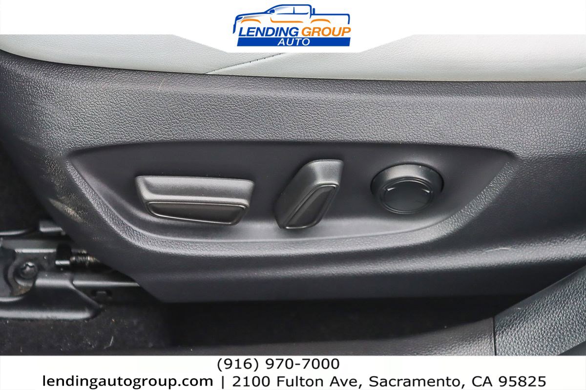 Used 2021 Toyota Corolla XSE image 20