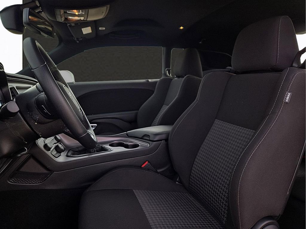 Used 2023 Dodge Challenger R/T w/ Blacktop Package image 12