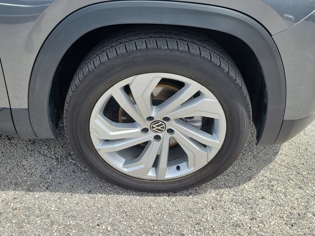 Used 2023 Volkswagen Atlas SE w/ Panoramic Sunroof Package FWD image 7