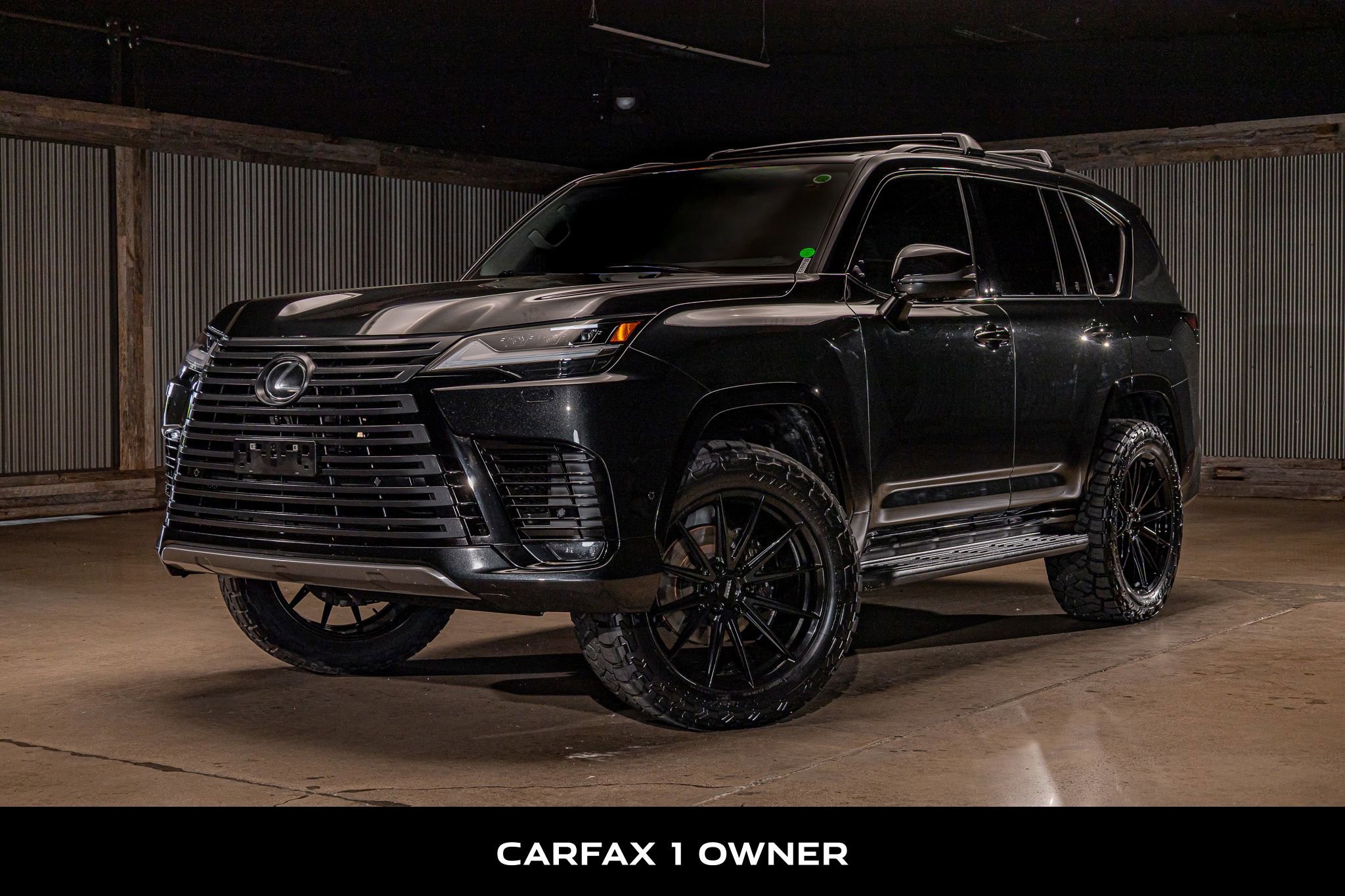 Used 2025 Lexus LX 700h Overtrail AWD/4WD image 5