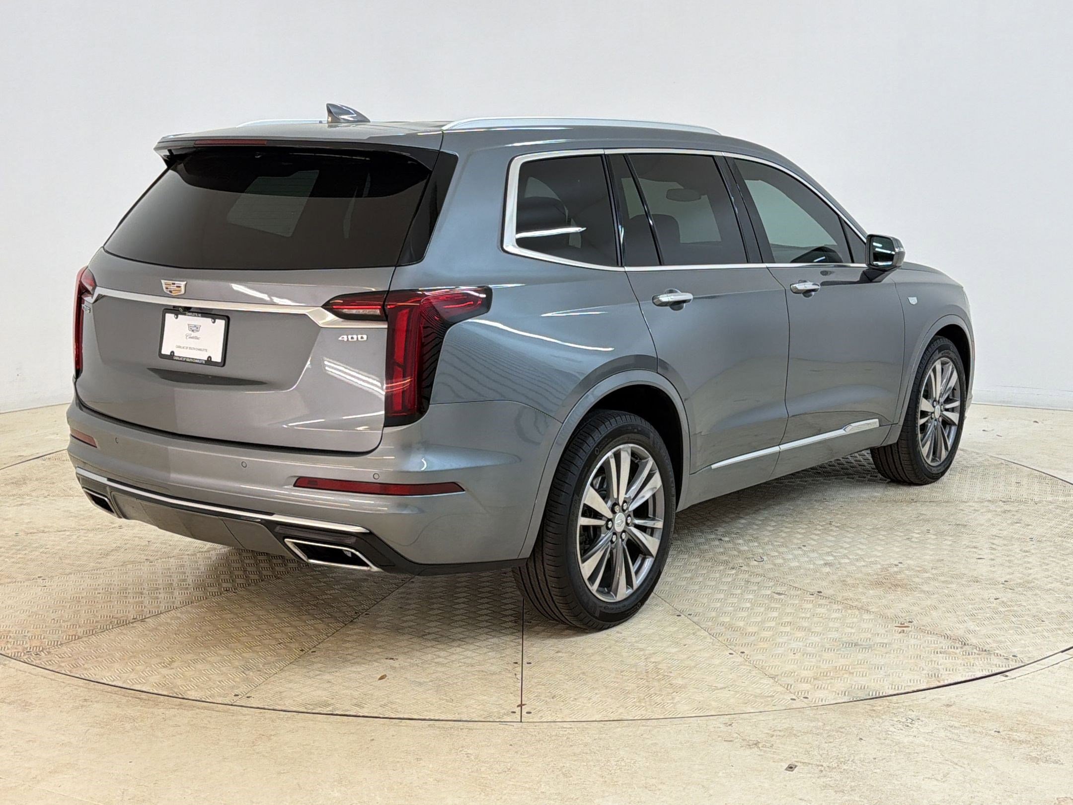 Used 2020 Cadillac XT6 Premium Luxury image 9