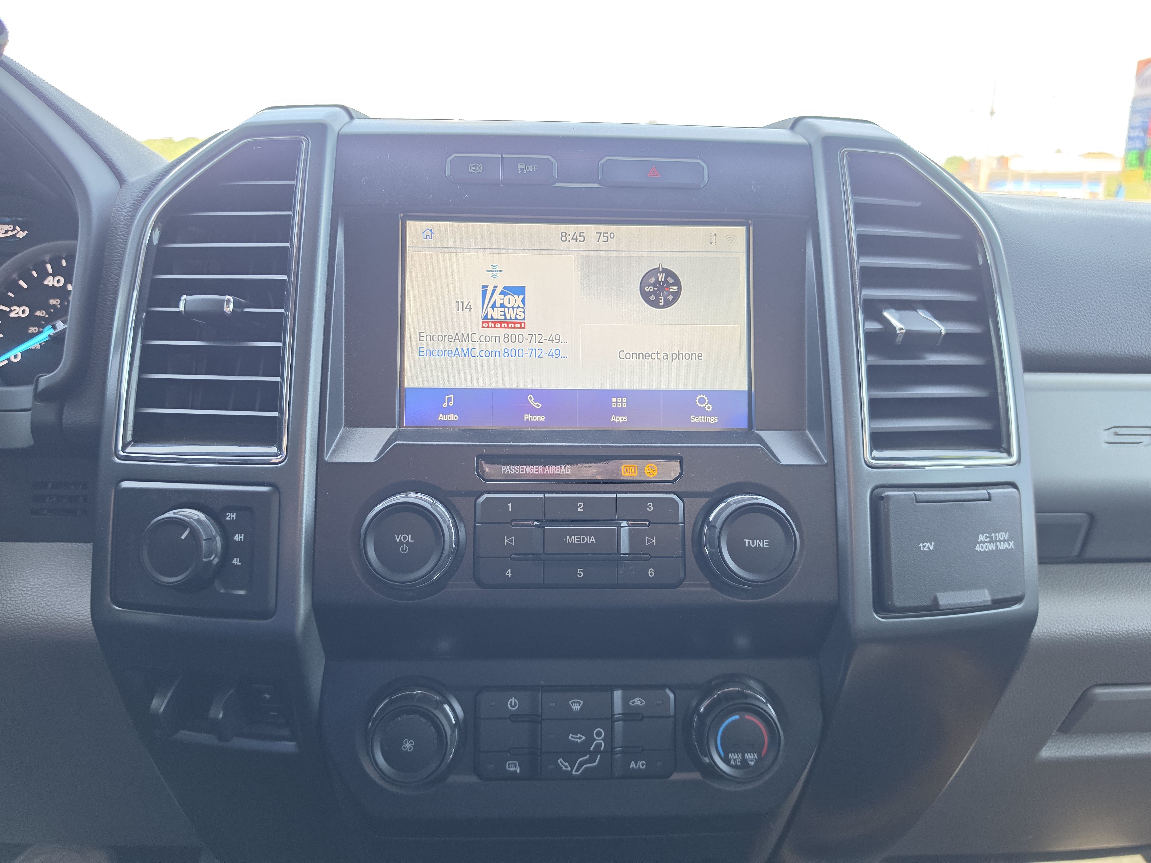 Used 2022 Ford F550 4x4 Regular Cab Super Duty image 23