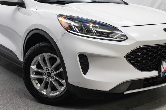 Used 2020 Ford Escape SE AWD/4WD image 2