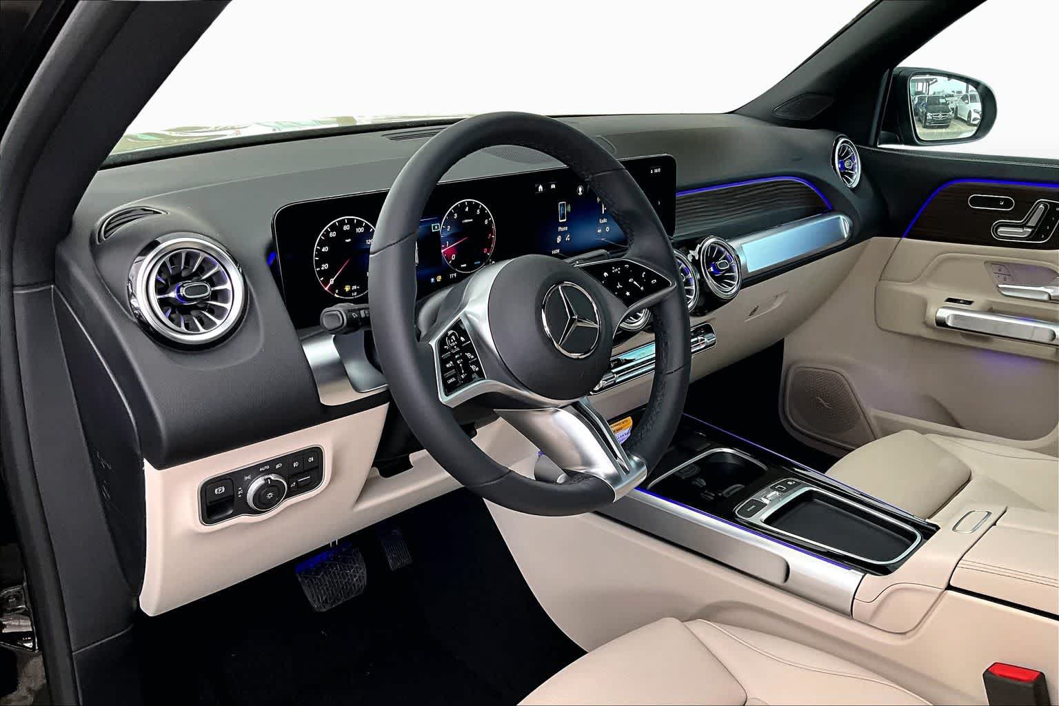 New 2026 Mercedes-Benz GLB 250 image 10