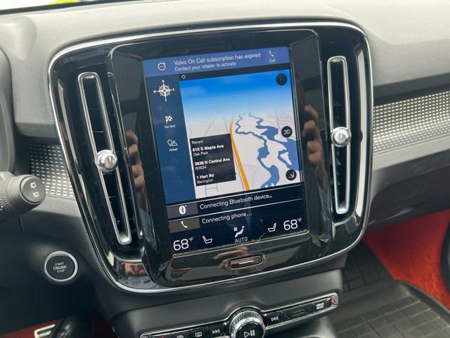 Used 2020 Volvo XC40 T5 R-Design w/ Protection Package Premier AWD/4WD image 12