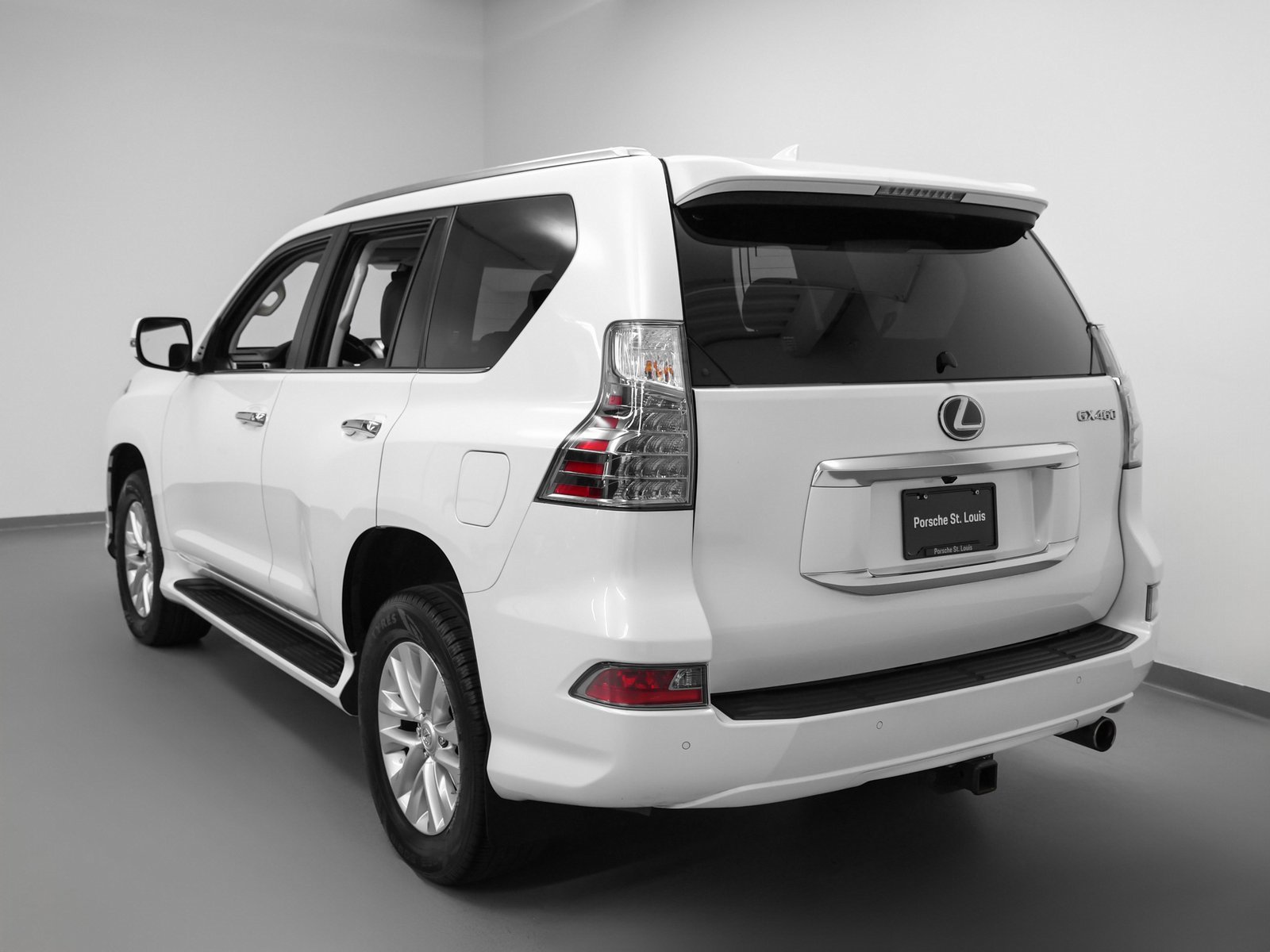 Used 2022 Lexus GX 460 Premium w/ Premium Package image 3