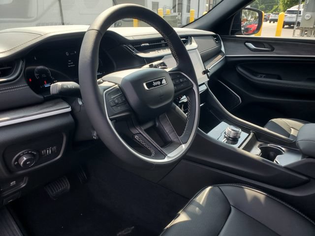 New 2026 Jeep Grand Cherokee Limited AWD/4WD image 7