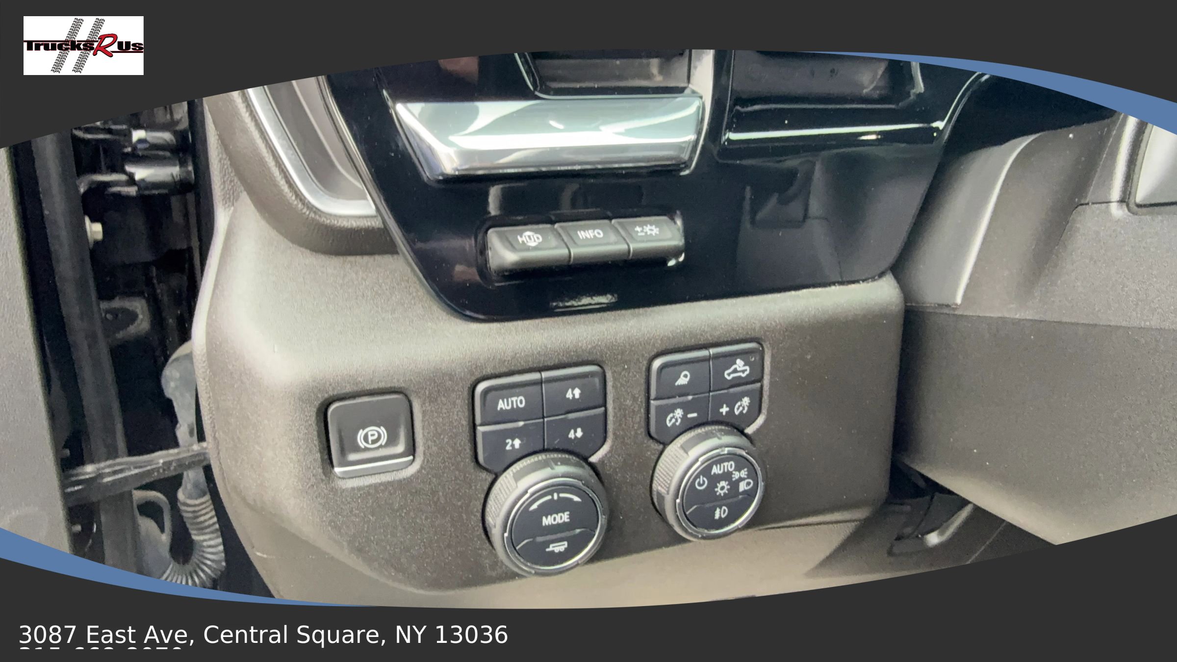 Used 2024 Chevrolet Silverado 3500 LTZ w/ LTZ Plus Package image 12