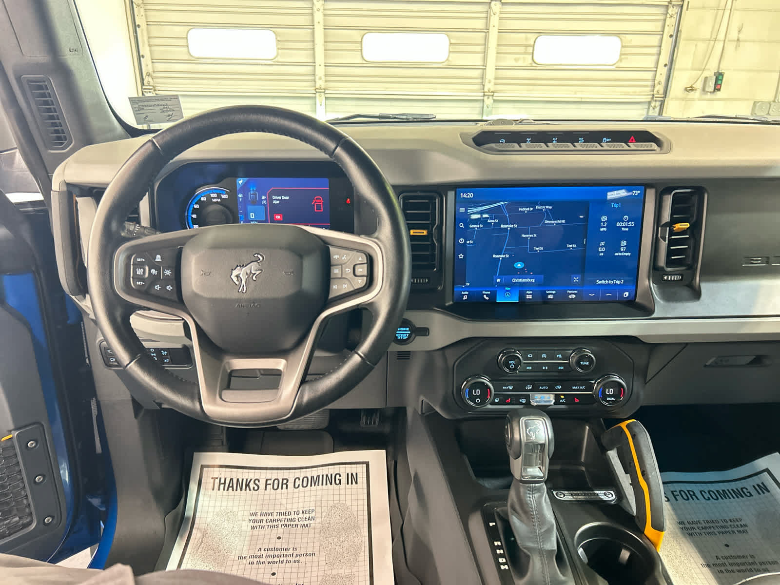 Used 2023 Ford Bronco Badlands AWD/4WD image 4