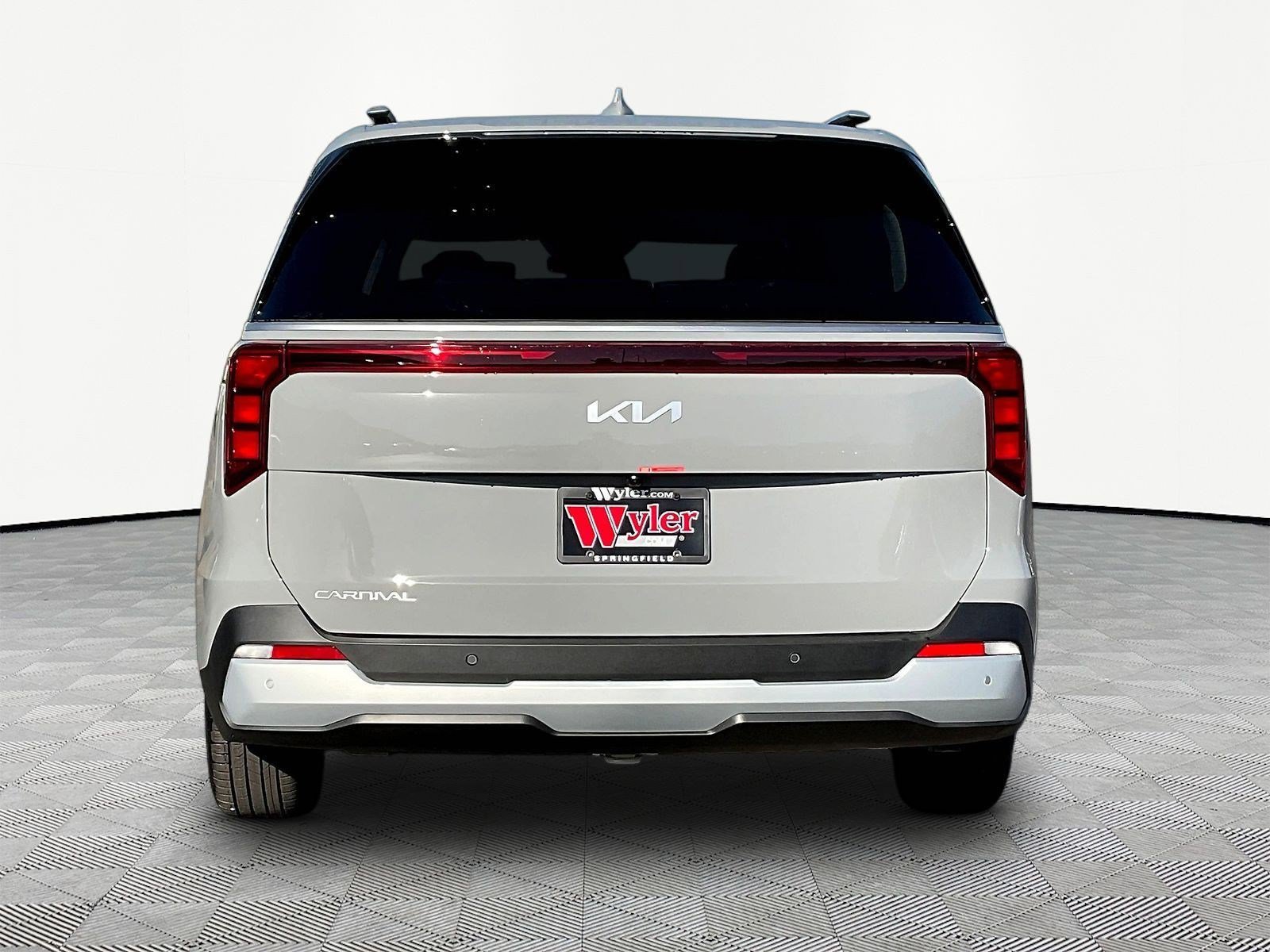 New 2027 Kia Carnival EX FWD image 5