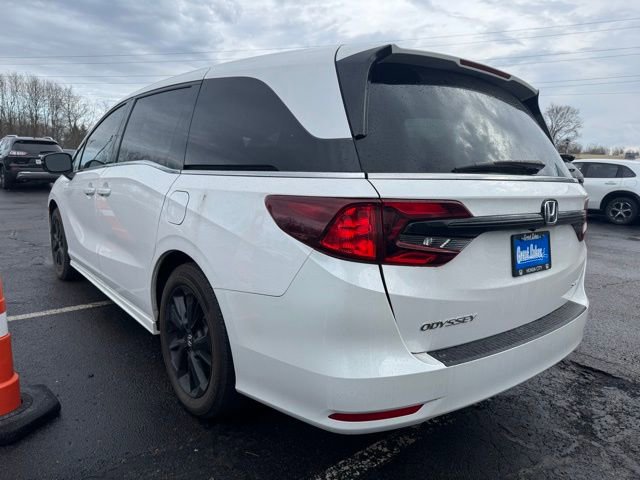 Used 2024 Honda Odyssey Sport image 4