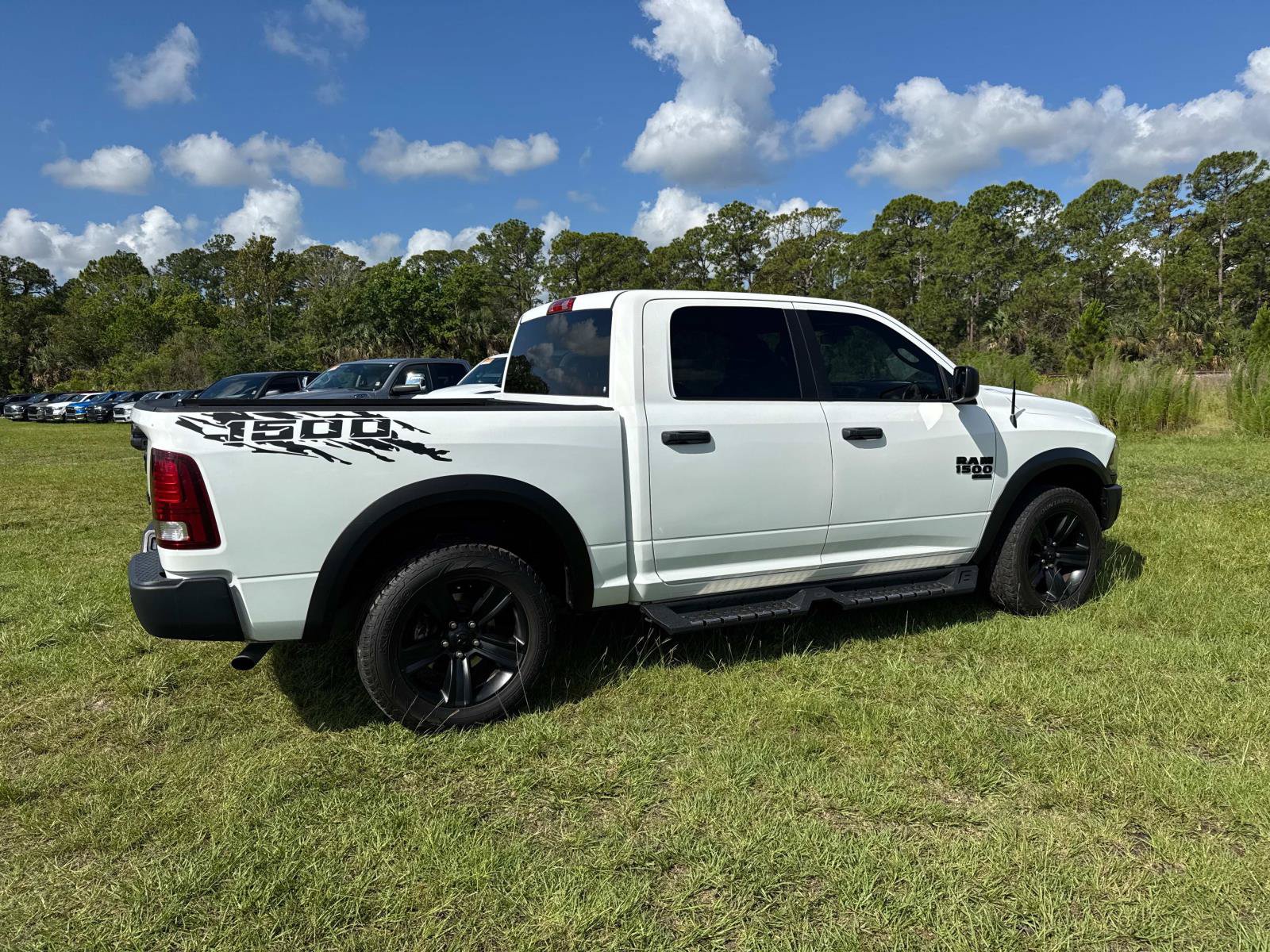 Certified 2022 RAM 1500 Warlock AWD/4WD image 3
