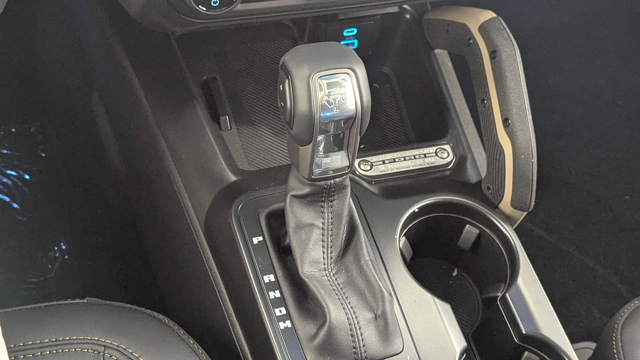 New 2025 Ford Bronco Badlands image 16