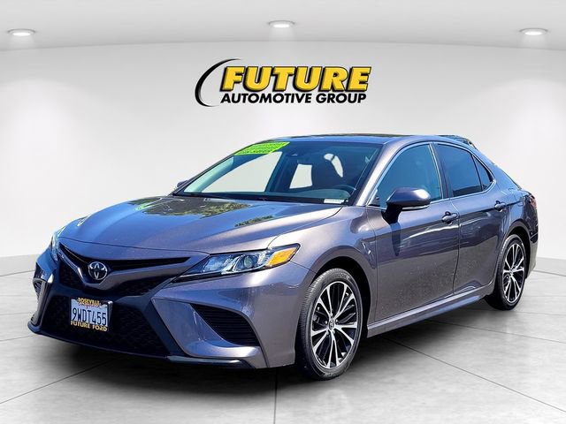 Used 2020 Toyota Camry SE w/ Convenience Package image 8