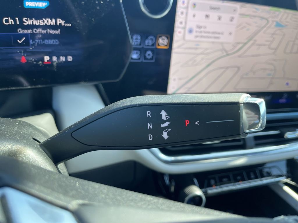 Used 2025 Chevrolet Equinox EV LT image 33