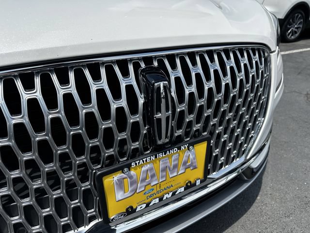 Certified 2023 Lincoln Corsair AWD w/ Equipment Group 101A image 10
