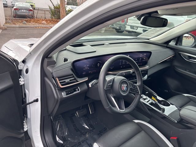 Used 2025 Buick Envision Sport Touring image 13