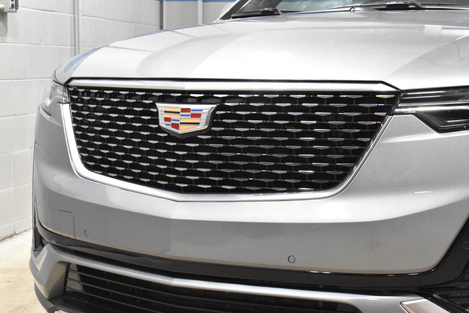 Certified 2025 Cadillac XT6 Premium Luxury image 34