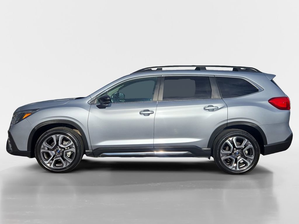 Used 2024 Subaru Ascent Limited w/ Technology Package AWD/4WD image 2