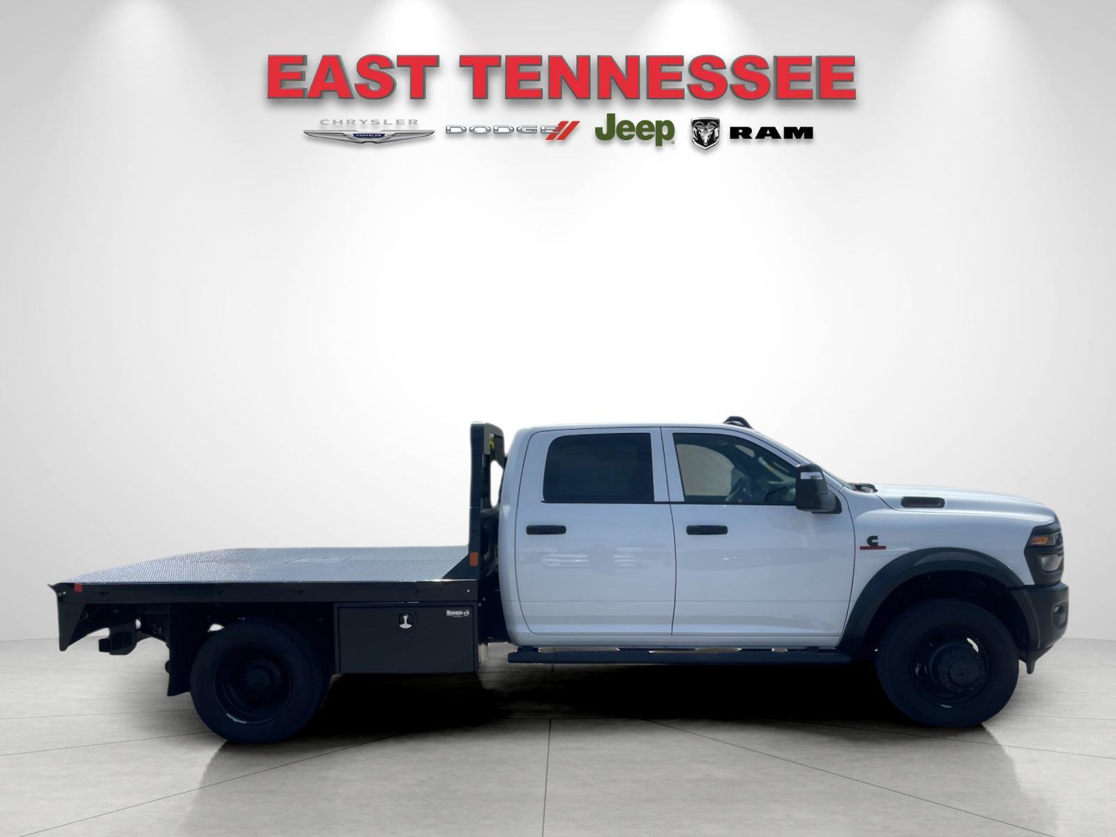 New 2026 RAM 4500 Tradesman AWD/4WD image 2