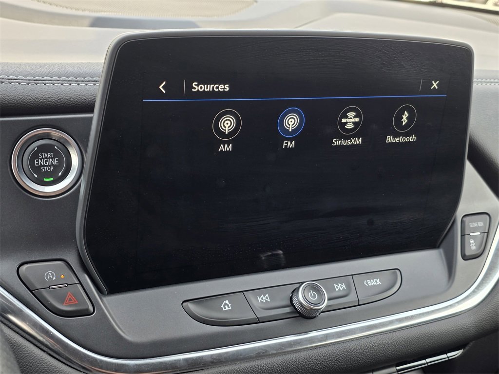 Used 2025 Chevrolet Blazer LT image 17