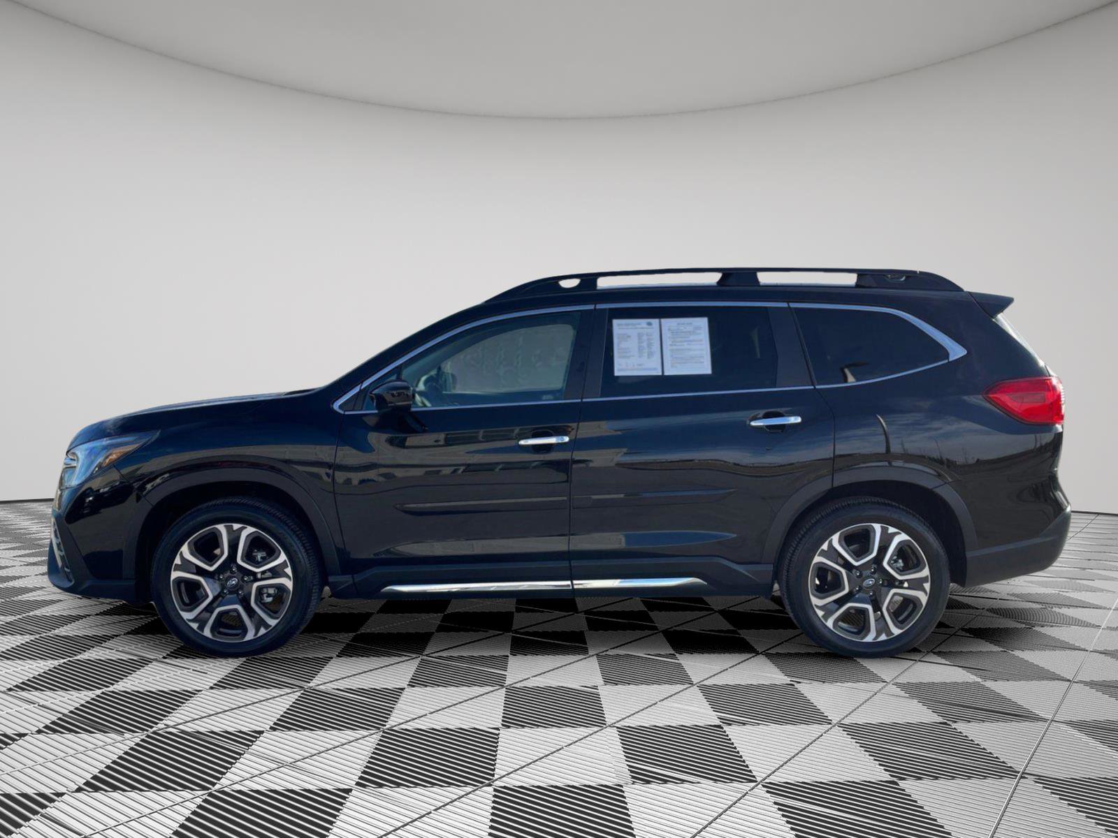 Certified 2025 Subaru Ascent Touring image 8