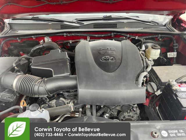 Used 2019 Toyota Tacoma Limited AWD/4WD image 42