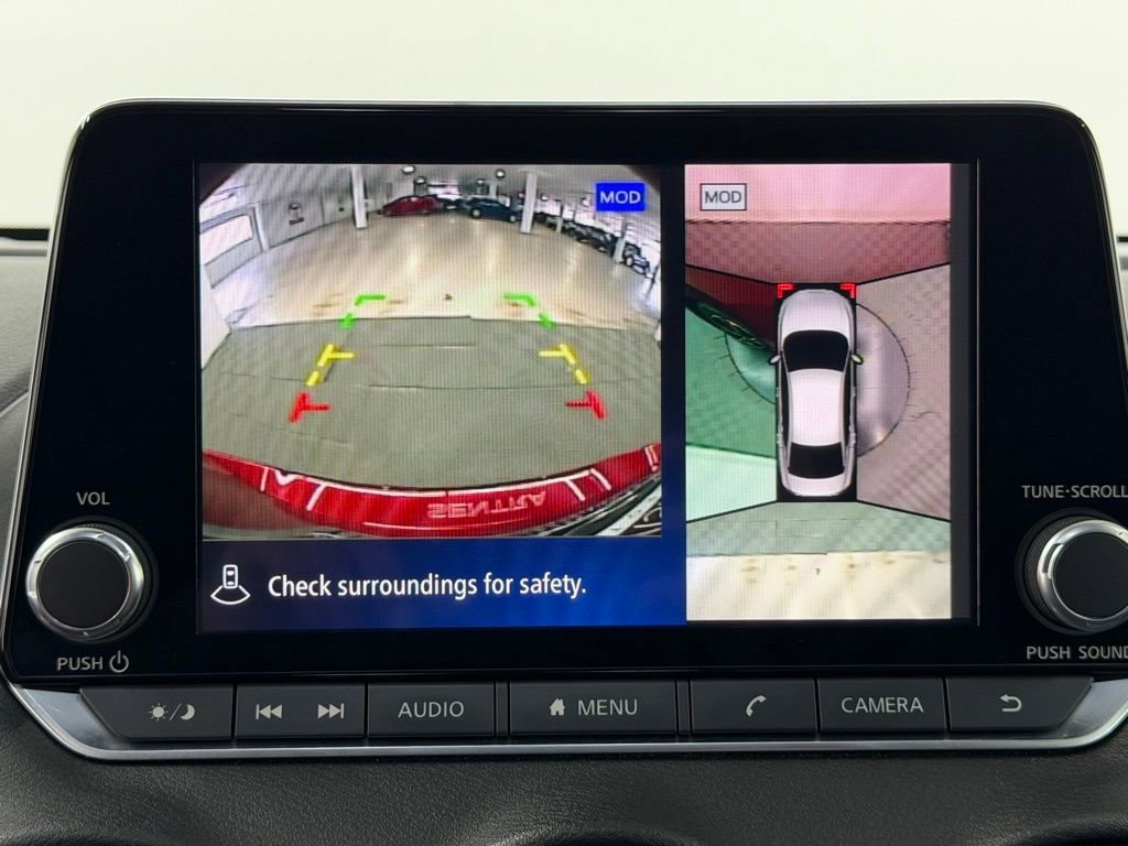 Used 2020 Nissan Sentra SR w/ Premium Package image 33