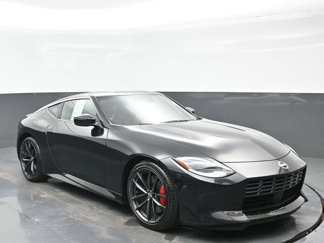 Used 2024 Nissan Z Performance w/ Floor Mat Package RWD image 8