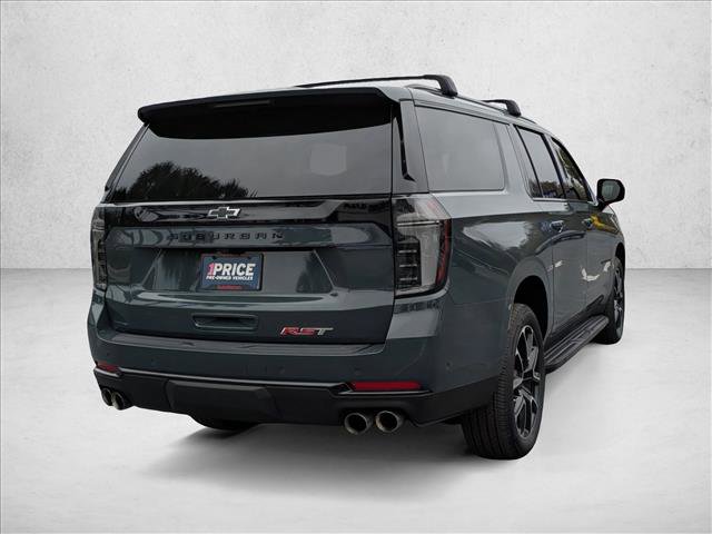 Used 2025 Chevrolet Suburban RST w/ Comfort Package image 5