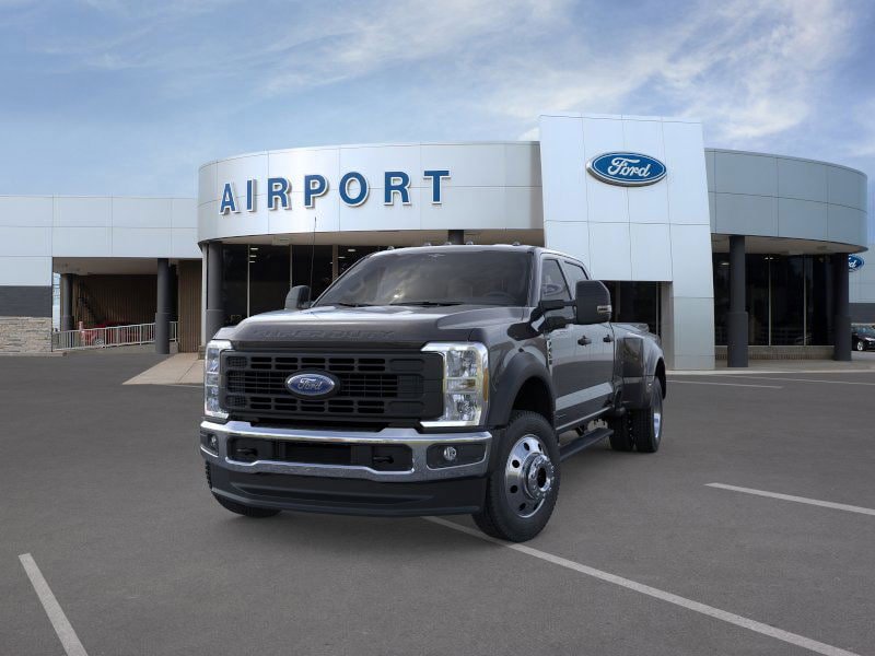 New 2026 Ford F450 XL w/ XL Chrome Package image 2