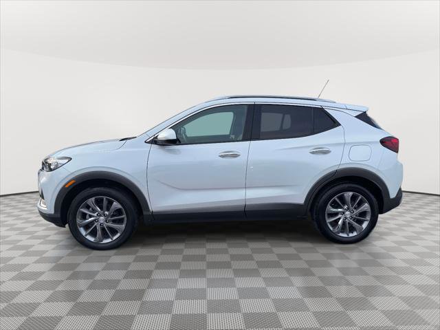 Used 2023 Buick Encore GX Essence w/ Experience Buick Package image 4
