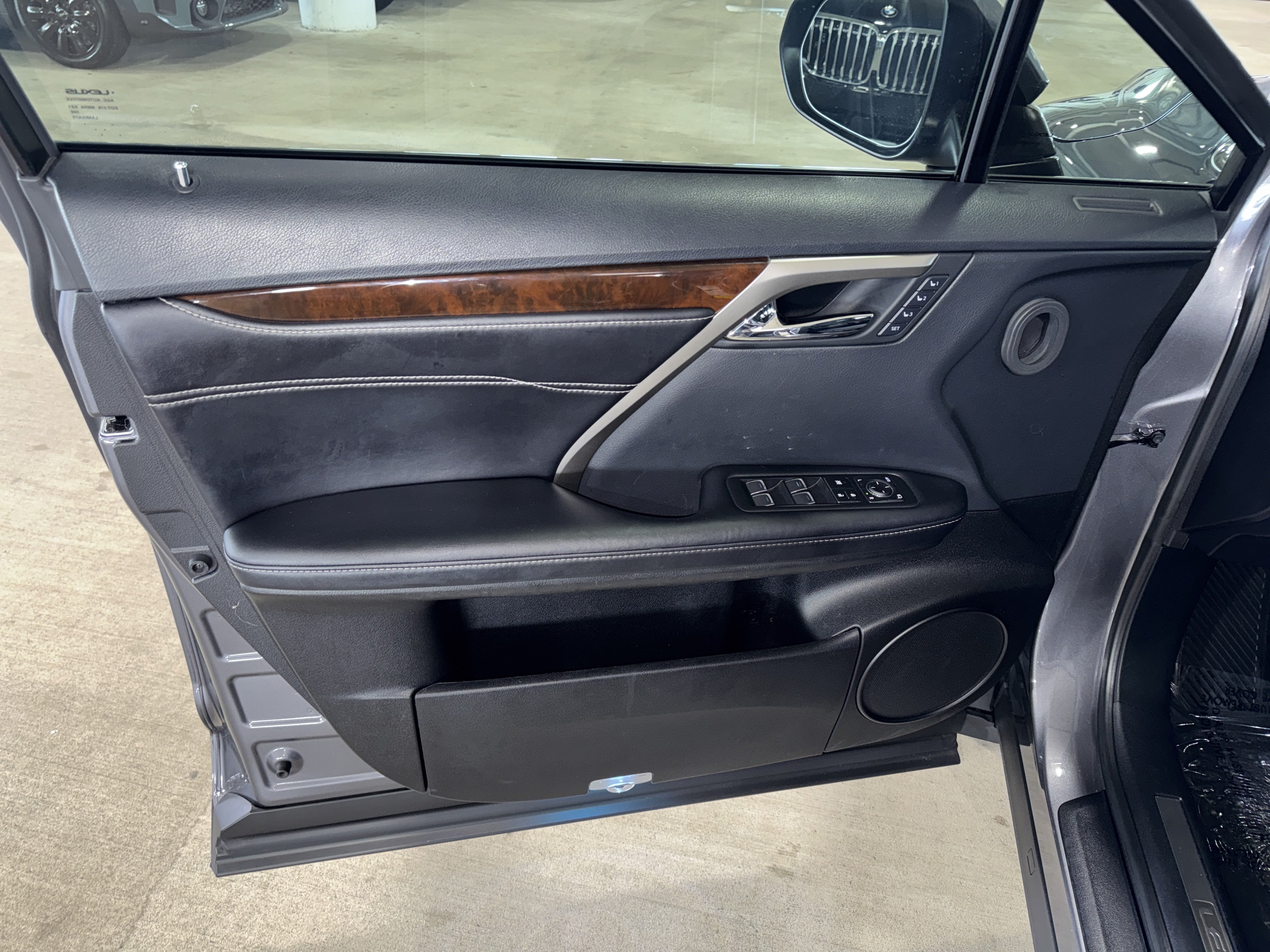 Used 2019 Lexus RX 350 FWD image 17