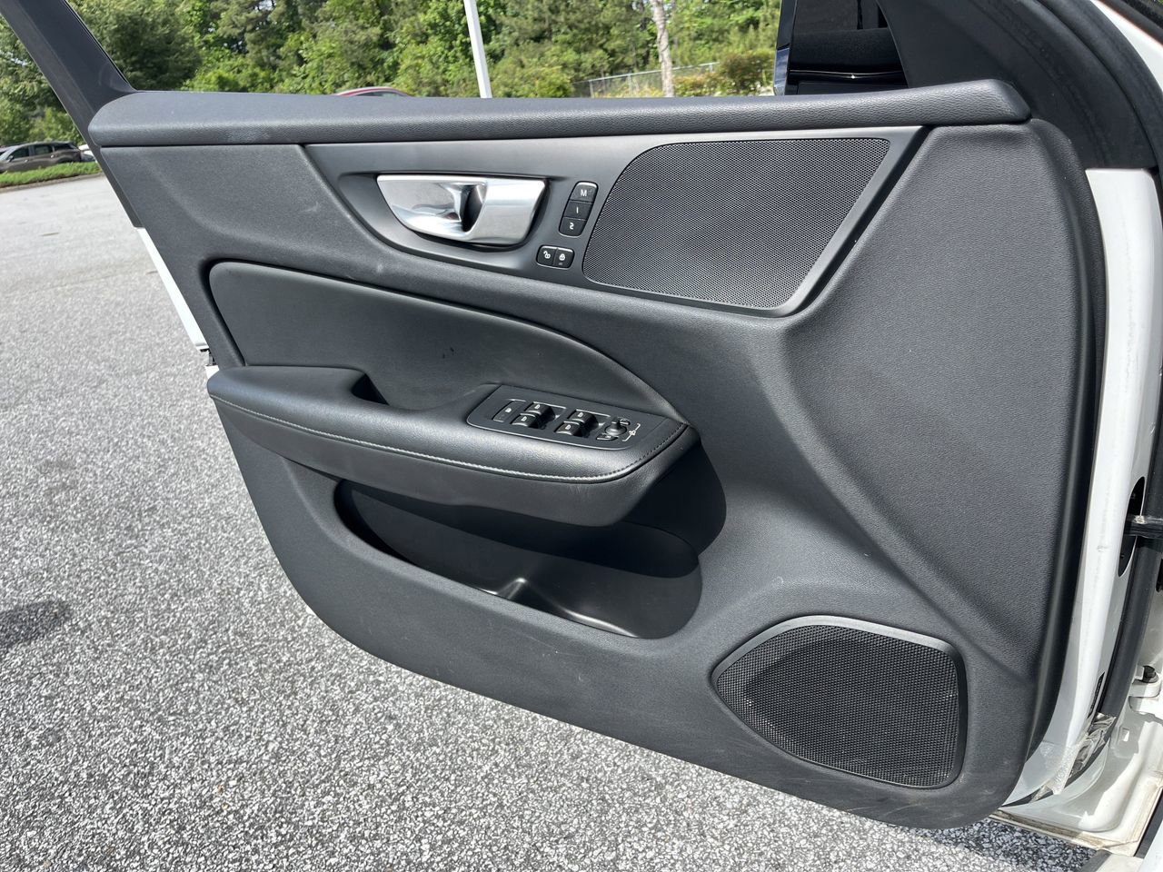 Used 2024 Volvo S60 B5 Core FWD image 15