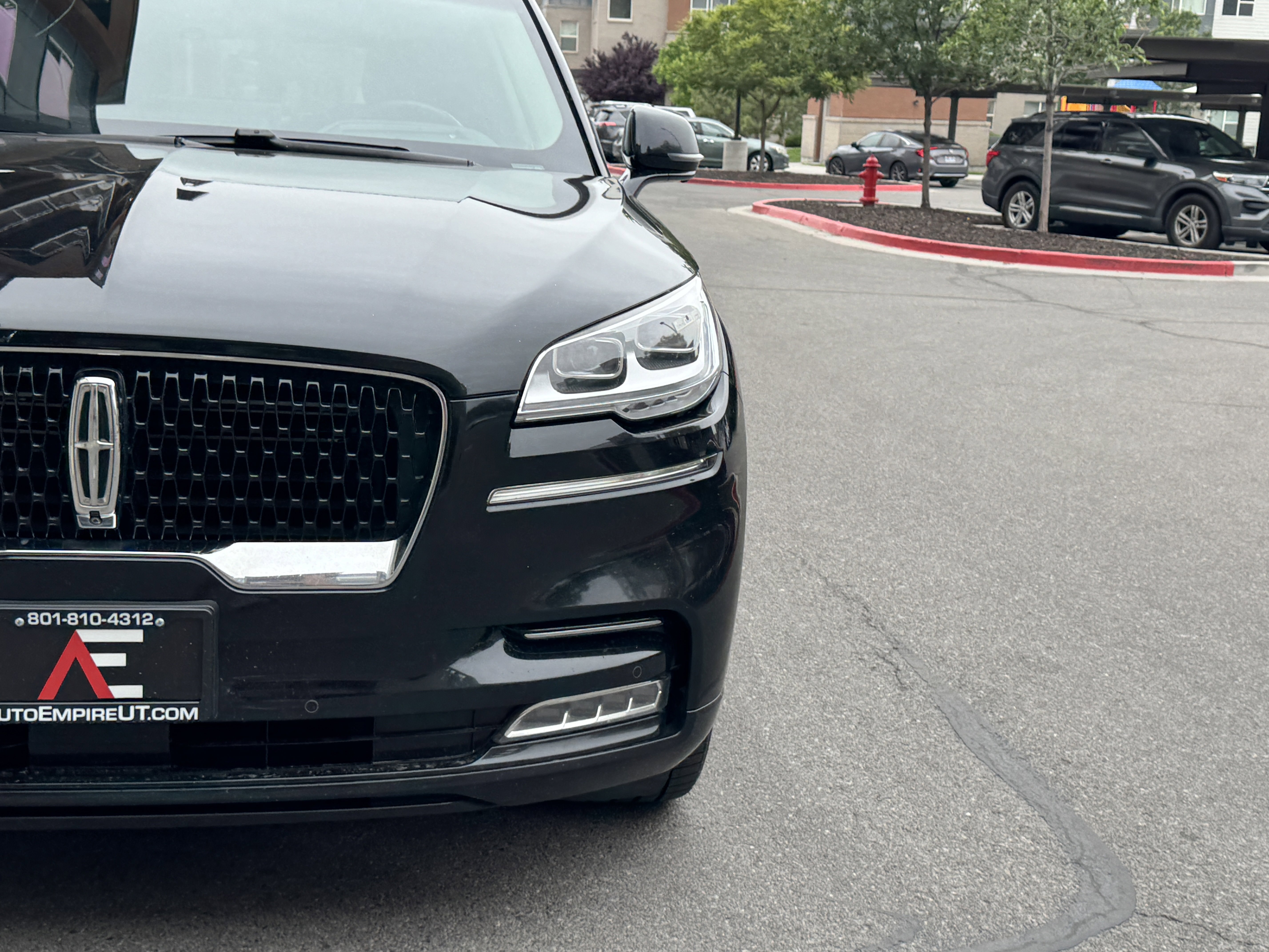 Used 2021 Lincoln Aviator Reserve w/ Equipment Group 208A AWD/4WD image 11